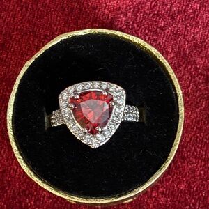 Beautiful created garnet and white sapphire ring size 7